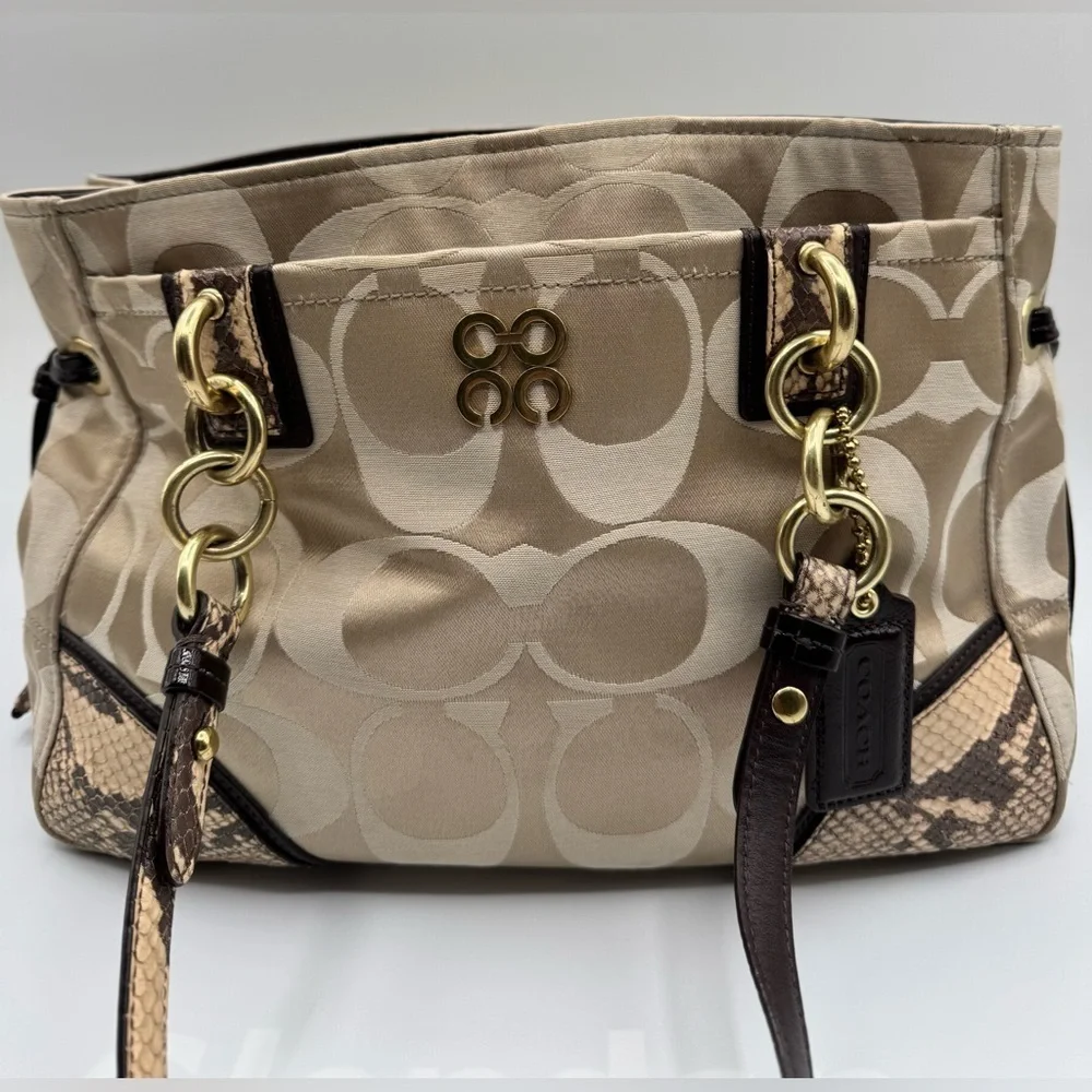 Coach Colette Signature Satchel / Carryall | Very Good Condition